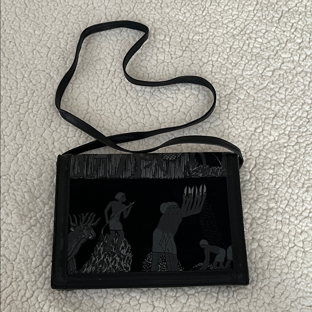Roberto Vascon Black Embossed Egyptian Design Shoulder Bag